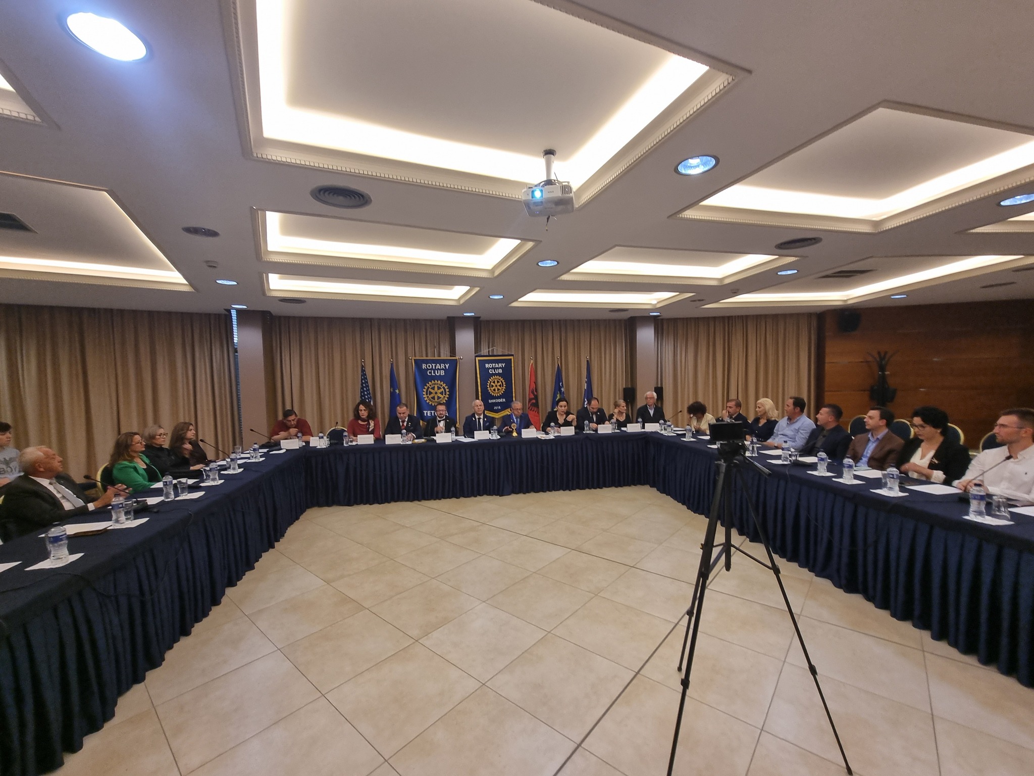 Binjakëzimi Rotary Club Shkodër & Rotary Club Tetova — Hotel Colosseo 2026