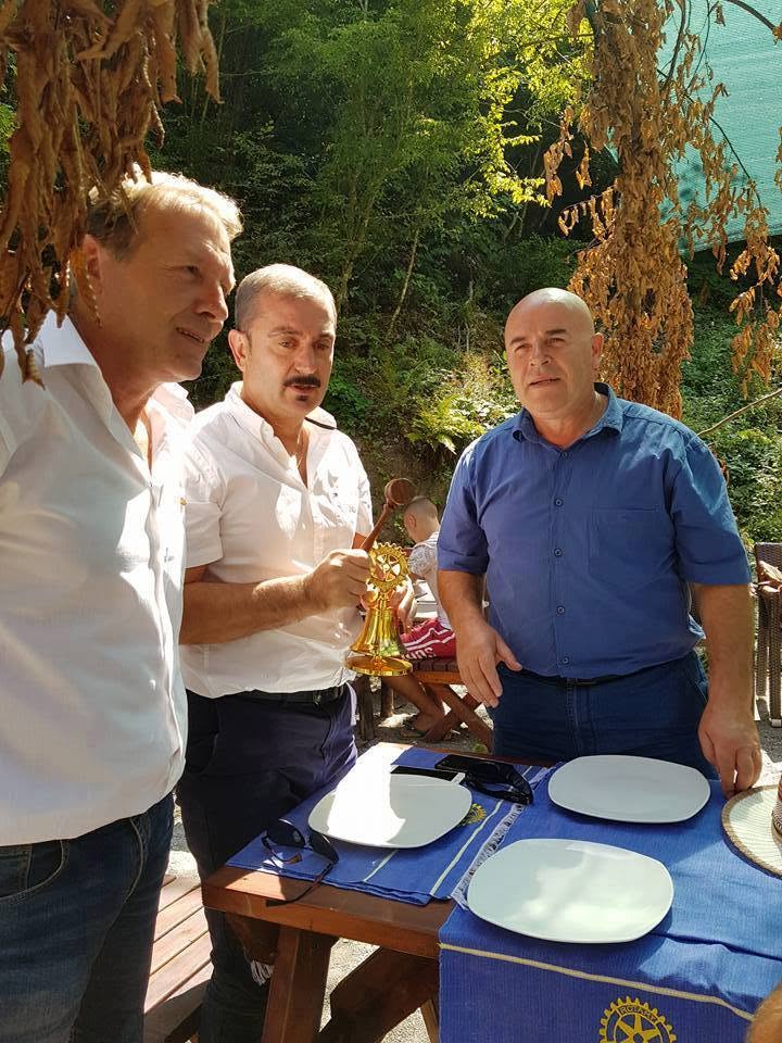 Ndërrimi i Çekiçit 2017 — Rotary Club Shkodër