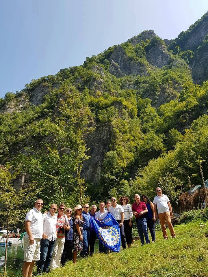 Ndërrimi i Çekiçit 2017 — Rotary Club Shkodër
