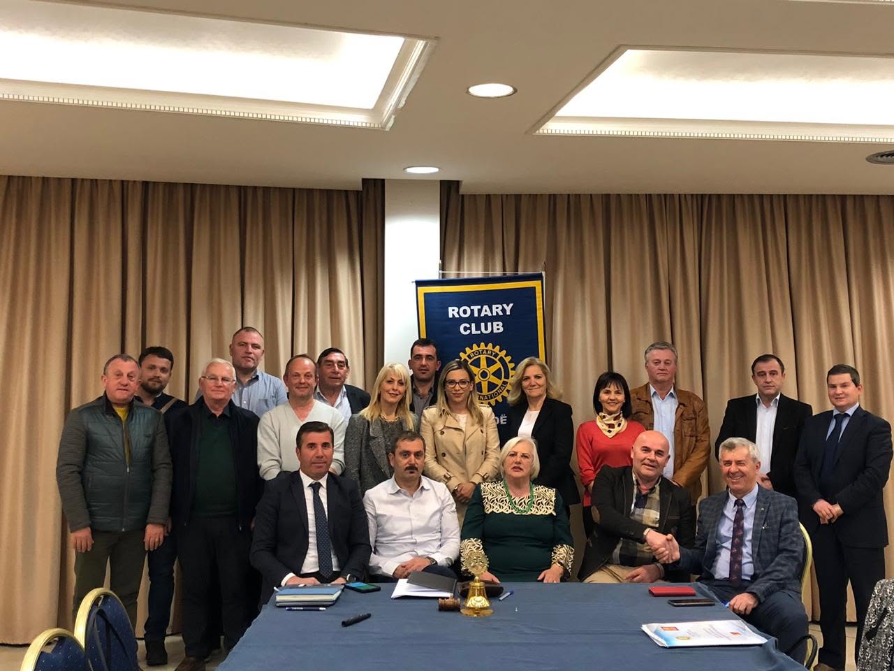 Pranimi i pesë anëtarëve të rinj — Hotel Colosseo